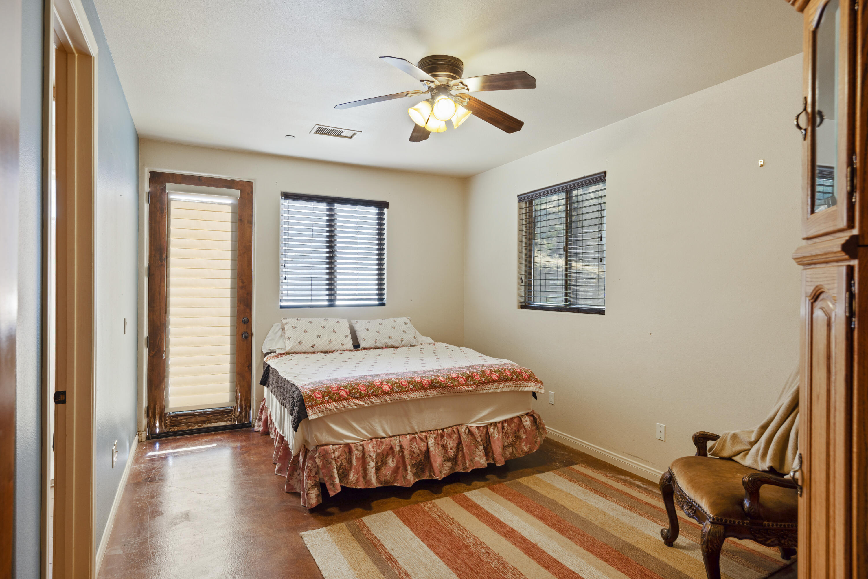 56245 Cobalt Road Yucca Valley, CA 92284 - Photo 20 of 53 15