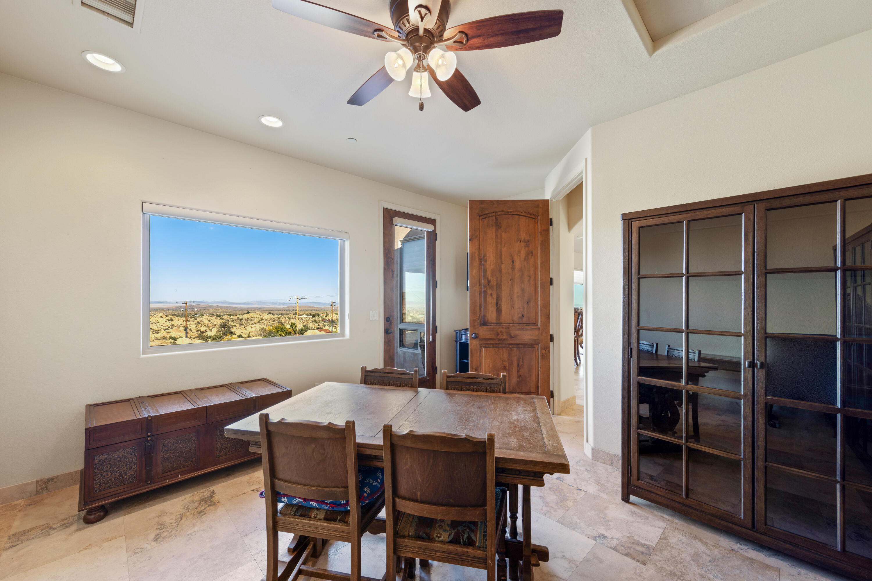 56245 Cobalt Road Yucca Valley, CA 92284 - Photo 28 of 53 21