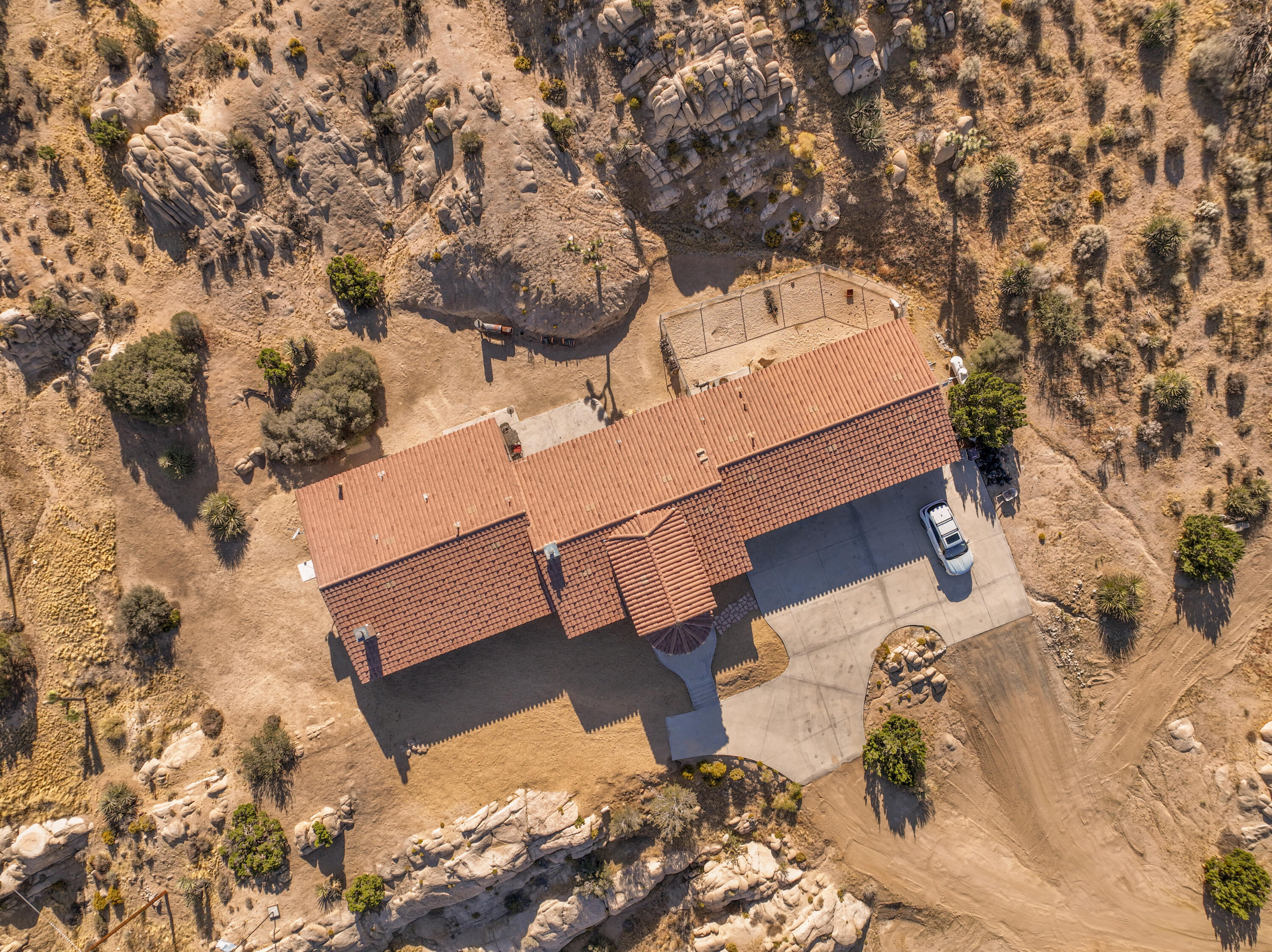 56245 Cobalt Road Yucca Valley, CA 92284 - Photo 31 of 53 60 (24)