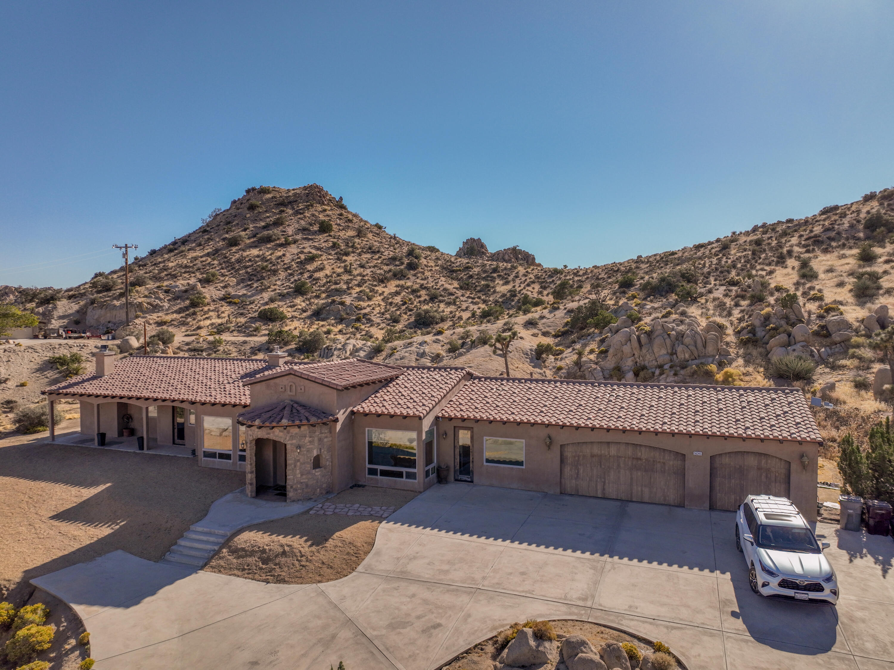 56245 Cobalt Road Yucca Valley, CA 92284 - Photo 41 of 53 60 (16)