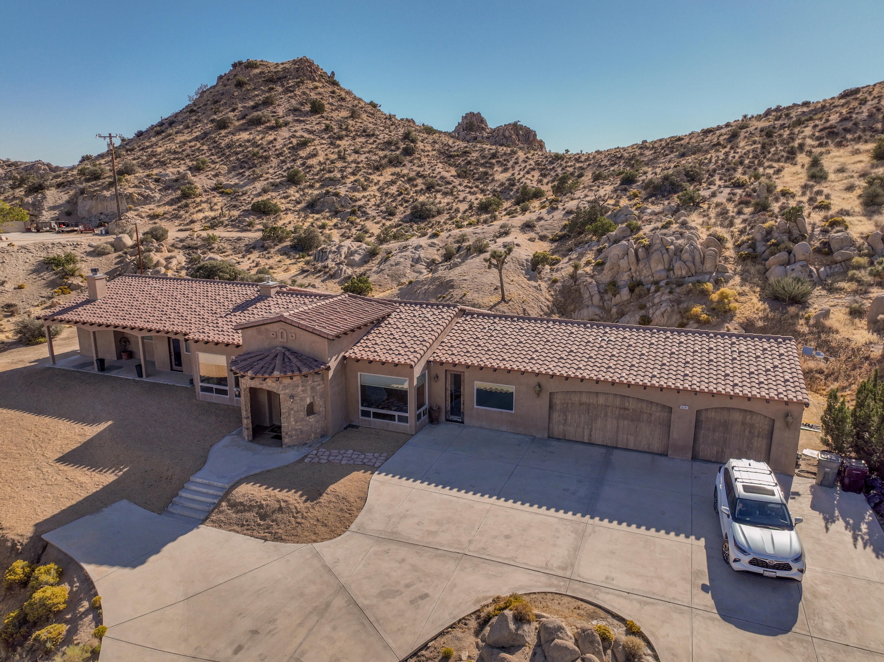 56245 Cobalt Road Yucca Valley, CA 92284 - Photo 44 of 53 60 (17)