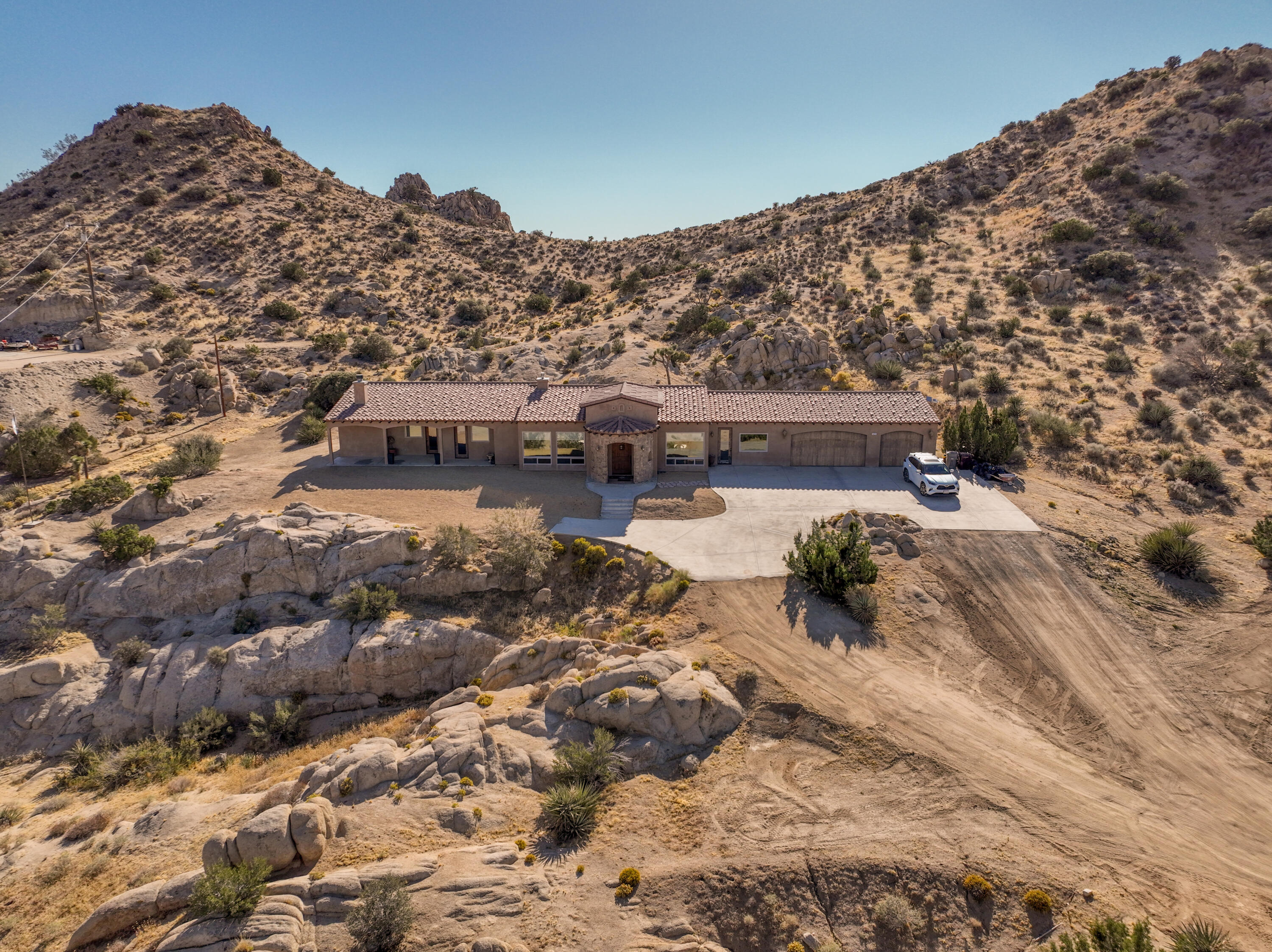 56245 Cobalt Road Yucca Valley, CA 92284 - Photo 45 of 53 60 (21)