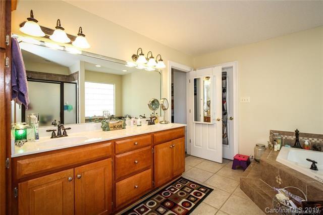 294 Gilbert Road Statesville, NC 28677 - Photo 16 of 24 Gallery Image 16