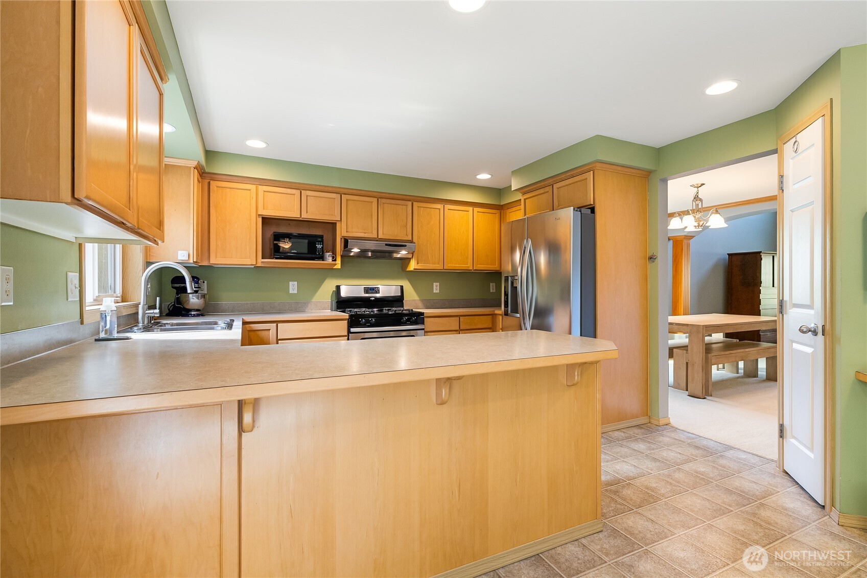 7446 Seashell Way Blaine, WA 98230 - Photo 15 of 37