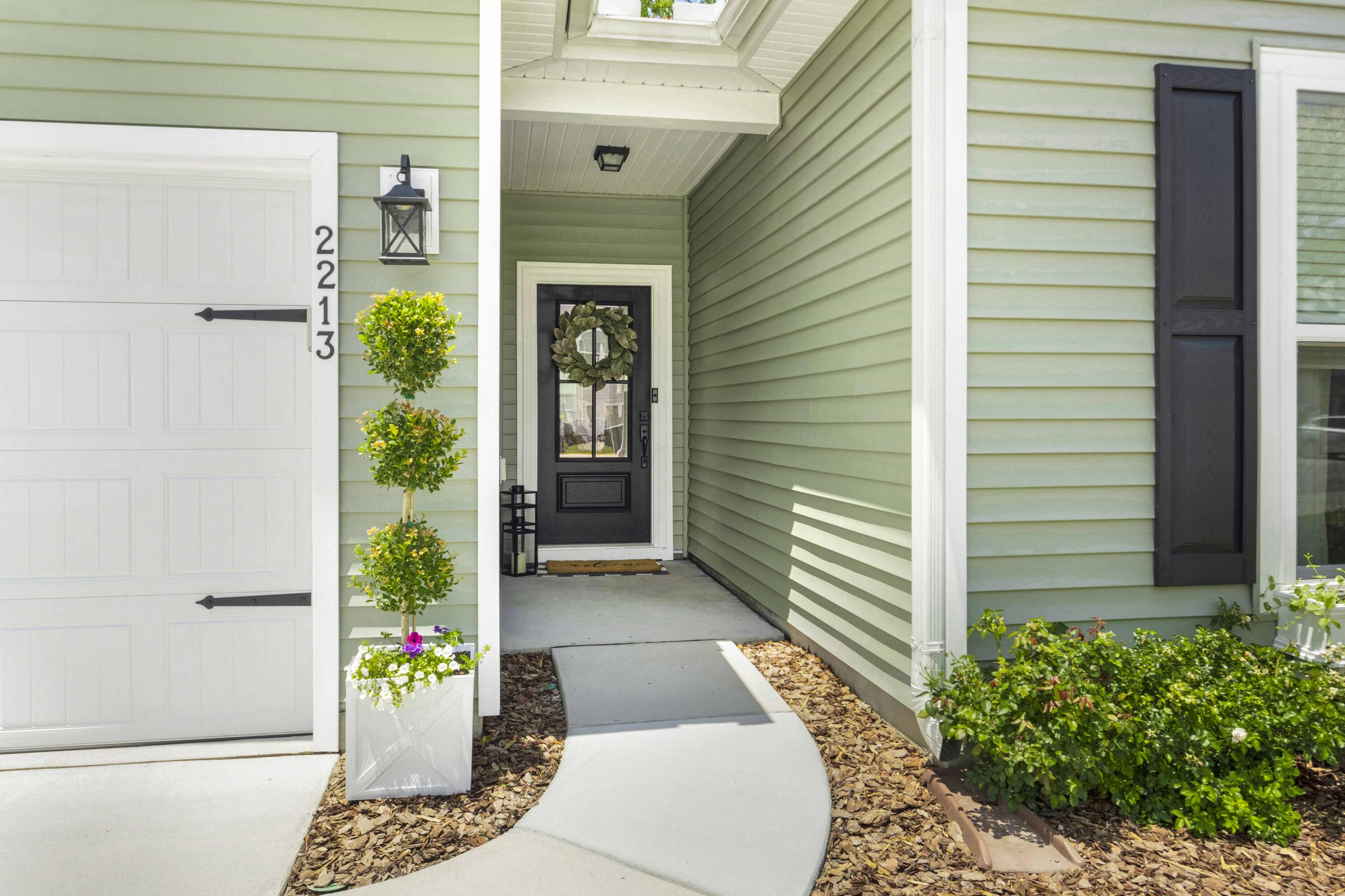 2213 Cooper Farm Road Johns Island, SC 29455 - Photo 4 of 58 2213 Cooper Farm Road_Low Res-4