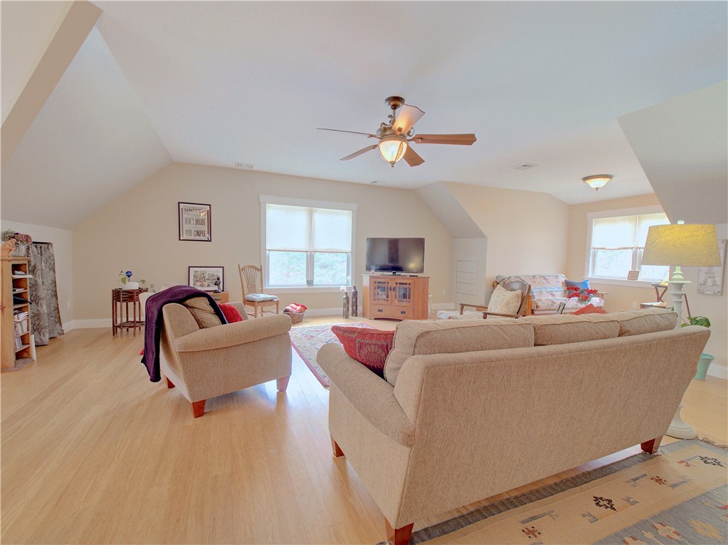176 Ridge Drive Exeter, RI 02822 - Photo 34 of 40