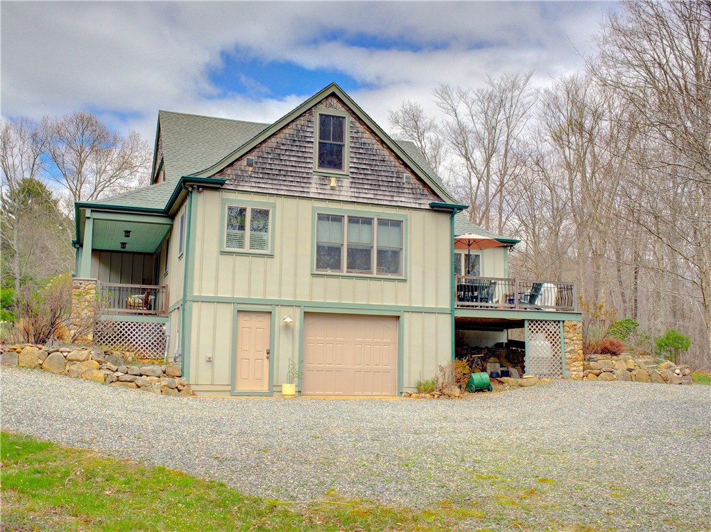 176 Ridge Drive Exeter, RI 02822 - Photo 4 of 40