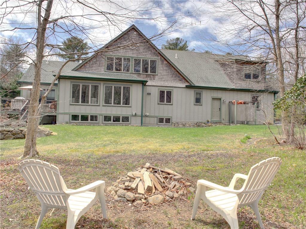 176 Ridge Drive Exeter, RI 02822 - Photo 6 of 40