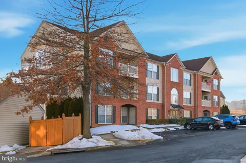 $284,900 | 2509 Shelley Circle, Unit 5 2D, Frederick, MD 21702