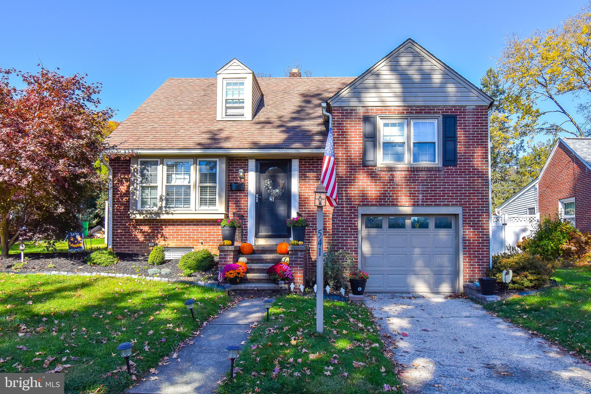 541 Meade Terrace Shillington, PA 19607 - Photo 1 of 23 Gallery Image 1
