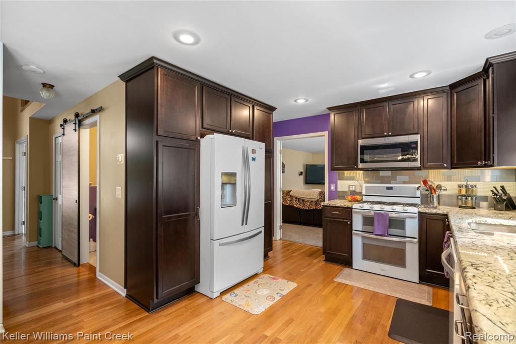 52046 Boland Road Chesterfield, MI 48047 - Photo 13 of 54