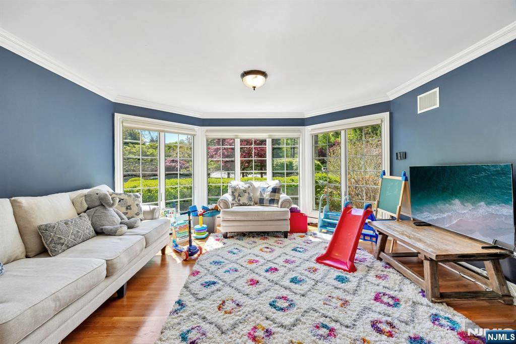 554 Hampton Hill Road Franklin Lakes, NJ 07417 - Photo 21 of 50 Gallery Image 21
