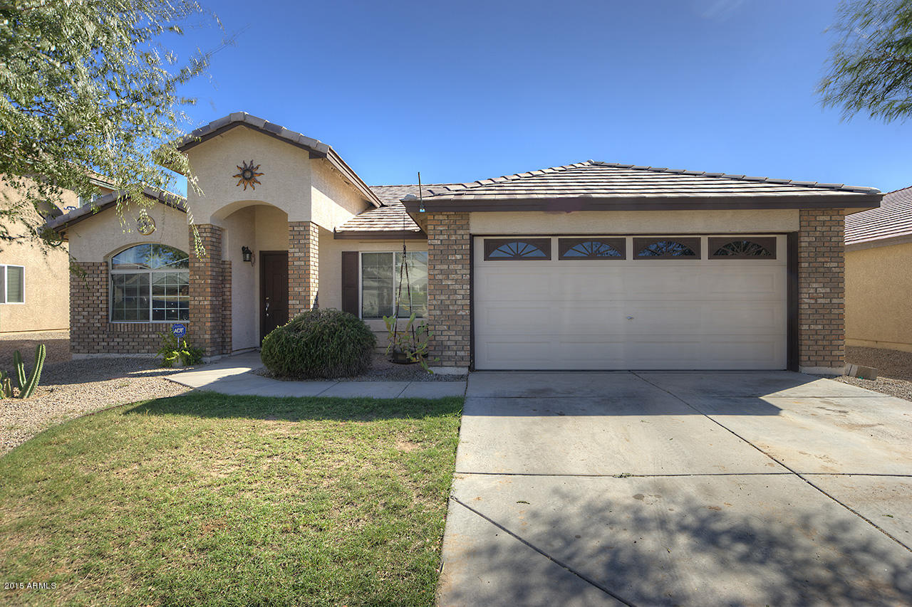 2921 West Pecan Road Phoenix, AZ 85041 - Photo 1 of 14 pecan_01