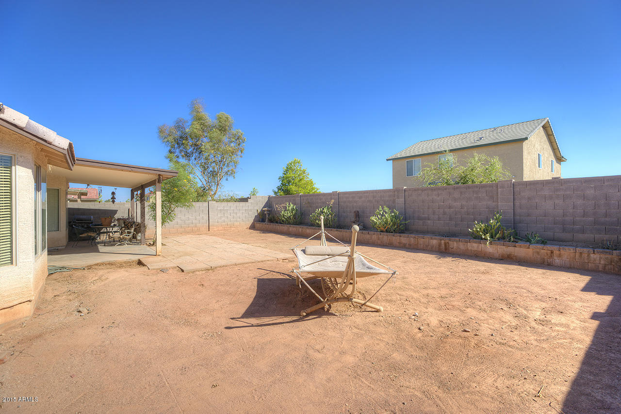2921 West Pecan Road Phoenix, AZ 85041 - Photo 12 of 14 pecan_14