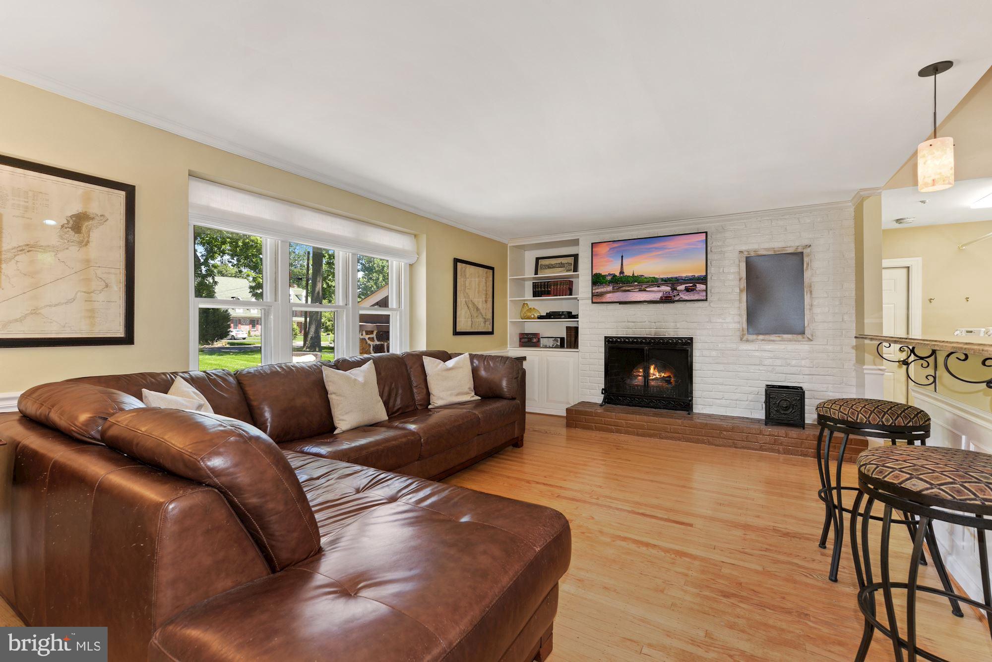212 North Riding Drive Moorestown, NJ 08057 - Photo 3 of 33 Gallery Image 3