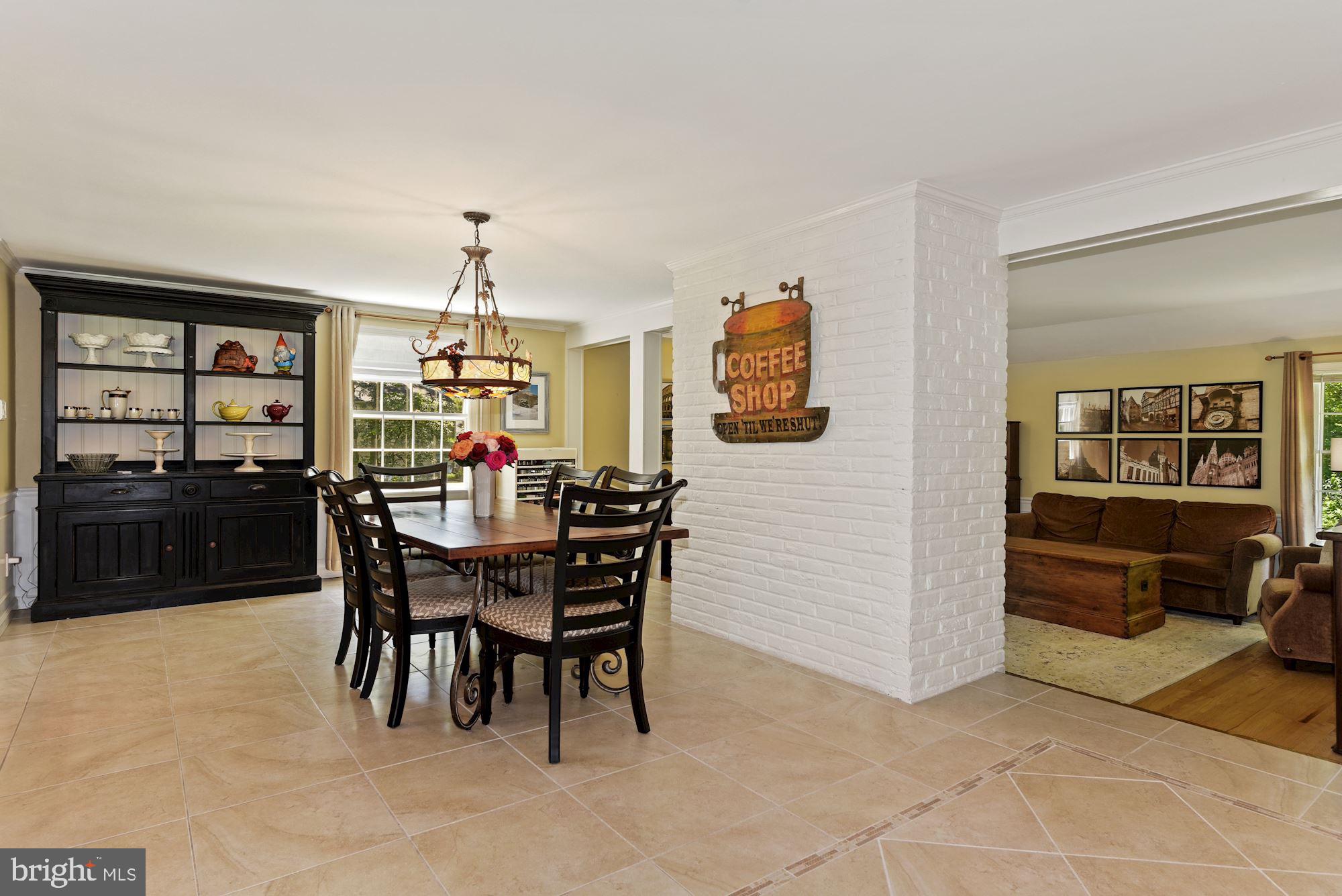 212 North Riding Drive Moorestown, NJ 08057 - Photo 9 of 33 Gallery Image 9