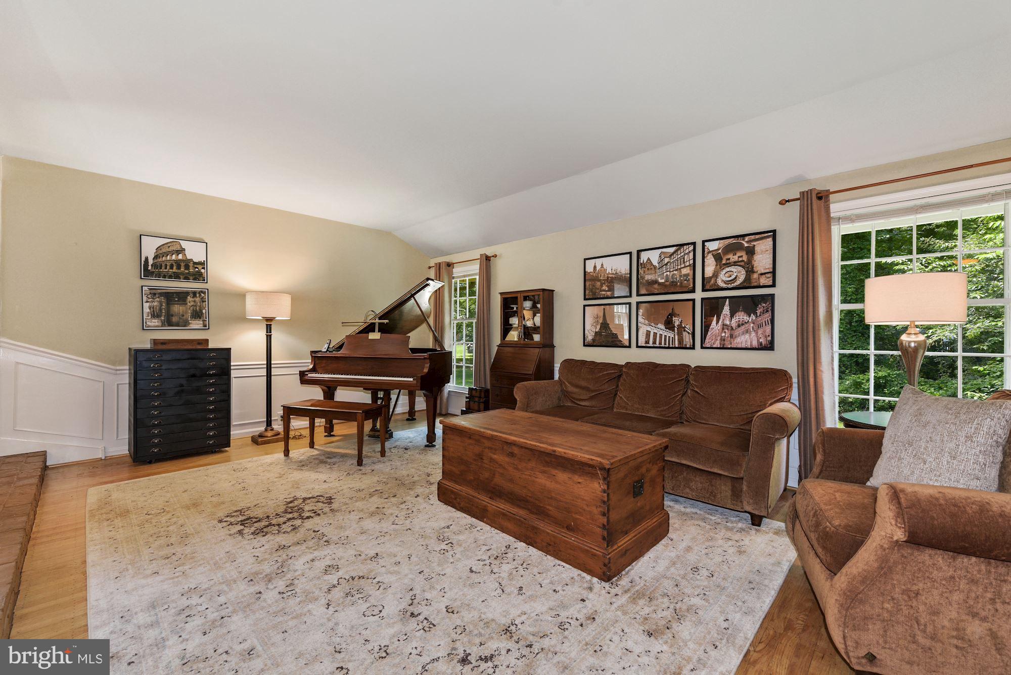 212 North Riding Drive Moorestown, NJ 08057 - Photo 10 of 33 Gallery Image 10
