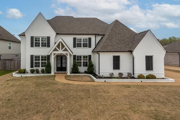$759,000 | 4917 Maple Walk Drive, Lakeland, TN 38002