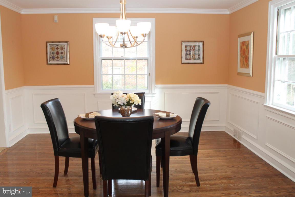 631 Lindley Road Glenside, PA 19038 - Photo 3 of 23 Gallery Image 3