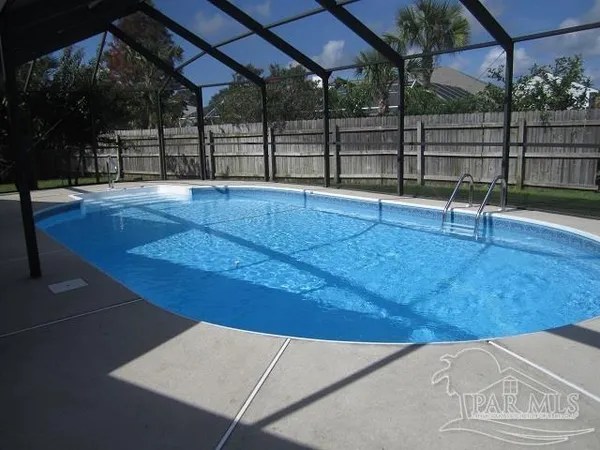 $2,400 | 5031 Challenger Way, Pensacola, FL 32507