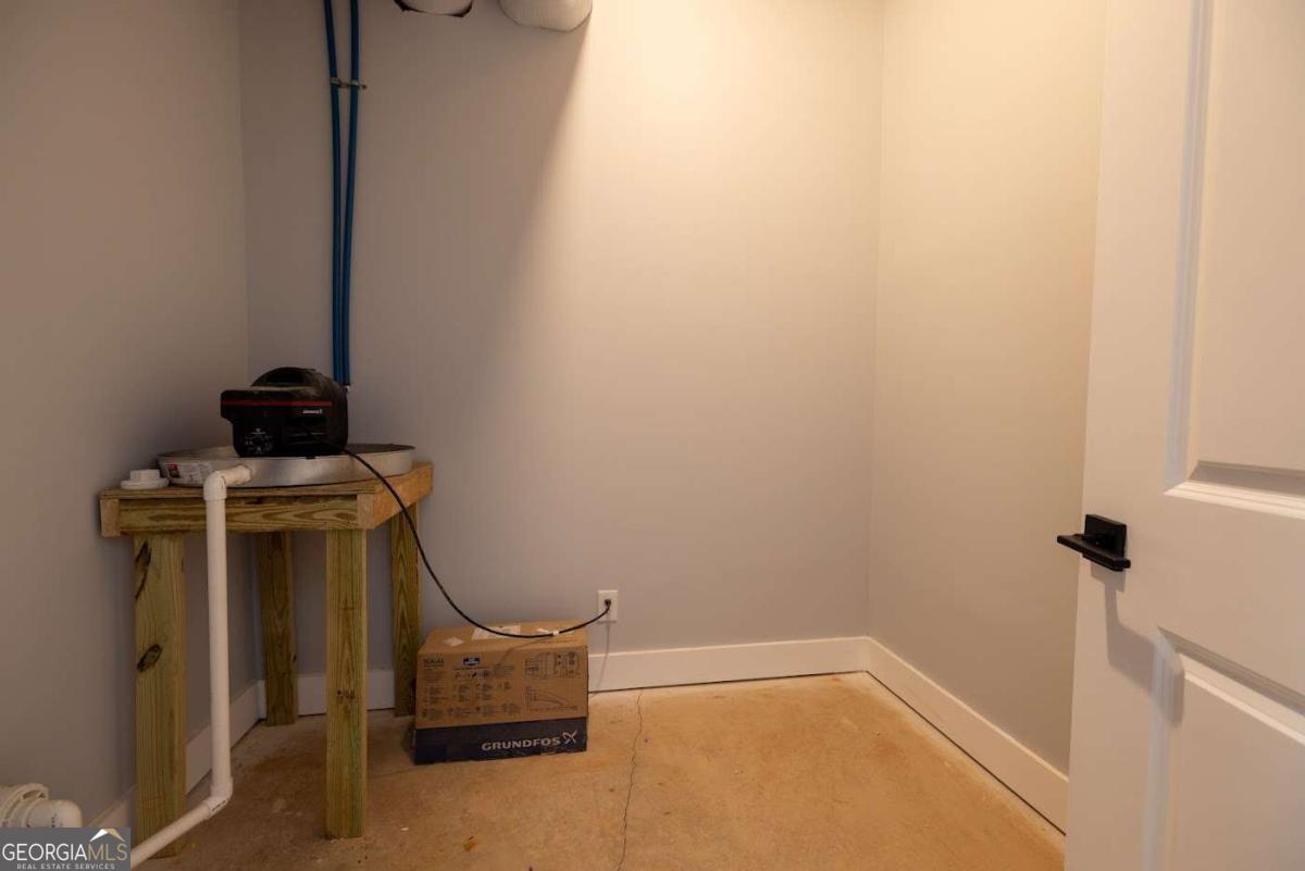 988 Boozer Road Heflin, AL 36264 - Photo 51 of 52 a room with a window