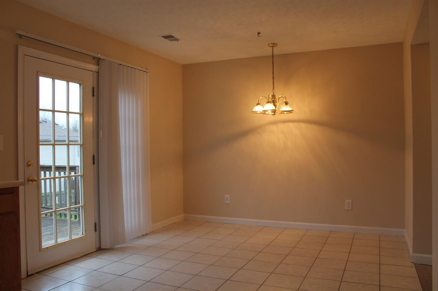 621 Miles Road Nicholasville, KY 40356 - Photo 5 of 14 Photo 5