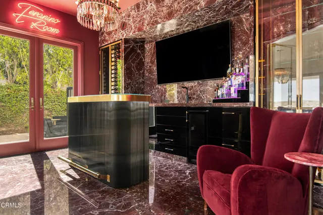 a bathroom with a bath tub