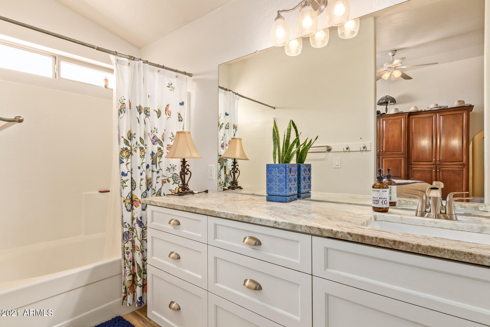 2023 East Appaloosa Road Gilbert, AZ 85296 - Photo 5 of 43 0013-14 - Appaloosa