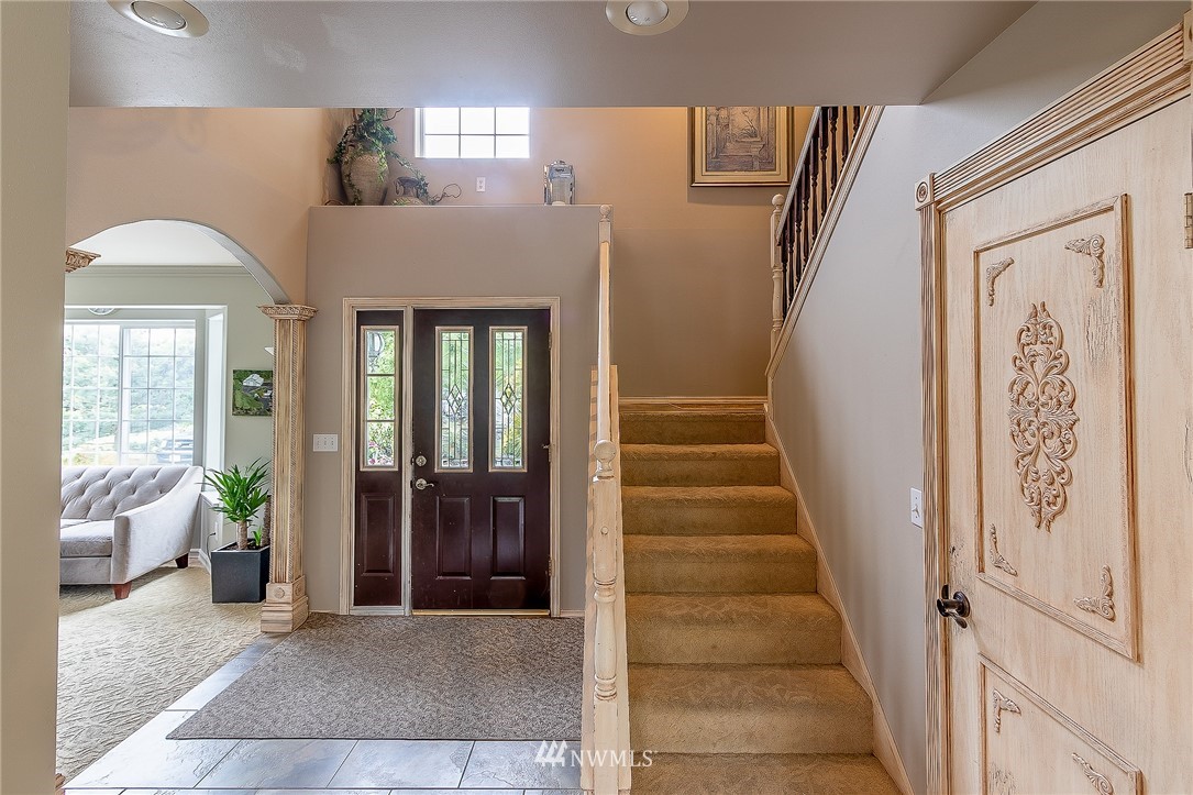 18807 Cascade Ridge Court Mount Vernon, WA 98274 - Photo 2 of 25 Gallery Image 2
