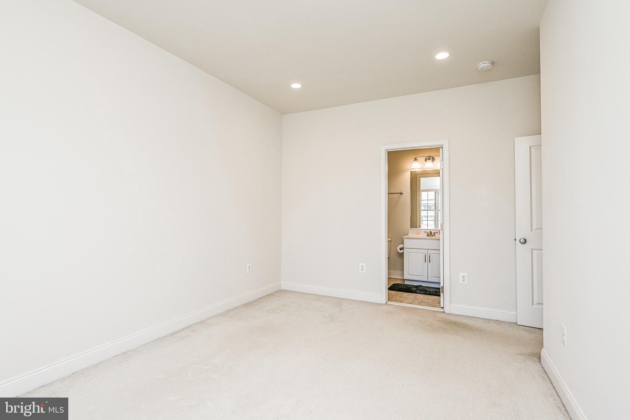 22575 Windsor Locks Square Ashburn, VA 20148 - Photo 71 of 77