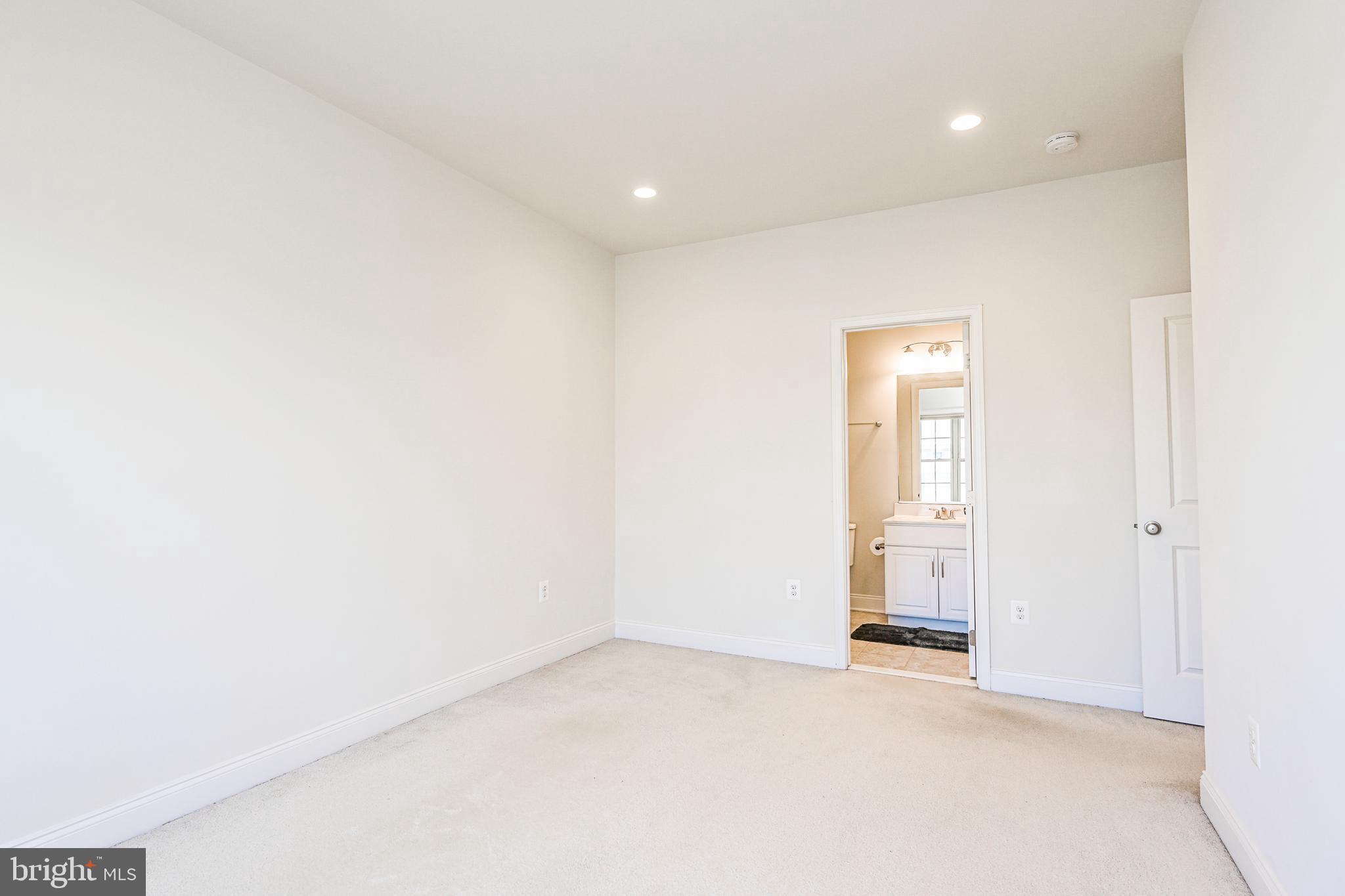 22575 Windsor Locks Square Ashburn, VA 20148 - Photo 73 of 77