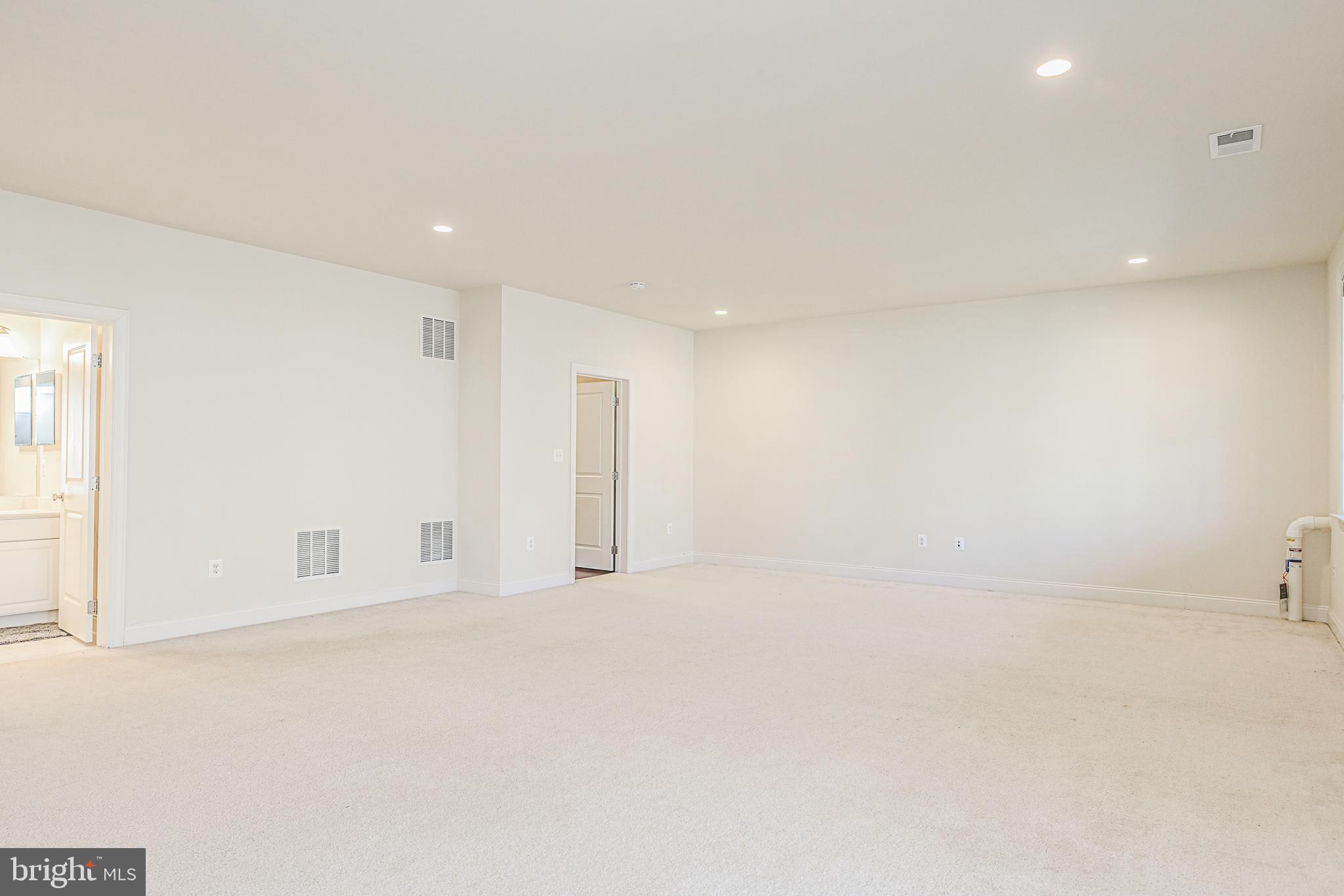 22575 Windsor Locks Square Ashburn, VA 20148 - Photo 10 of 77