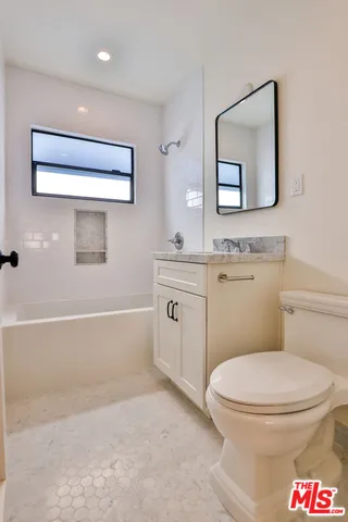 $3,900 | 22227 Pacific Coast Highway, Unit CF, Malibu, CA 90265