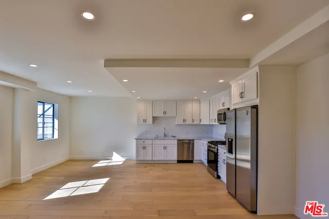 $3,900 | 22227 Pacific Coast Highway, Unit CF, Malibu, CA 90265