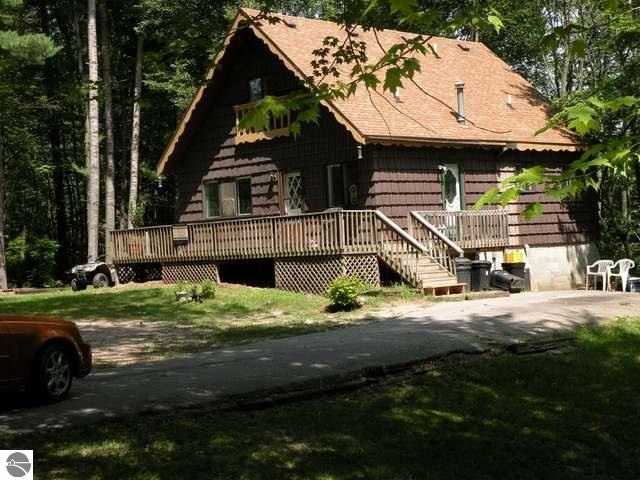 1066 Wiggins Lake Road Gladwin, MI 48624 - Photo 1 of 12 1797135.JPG