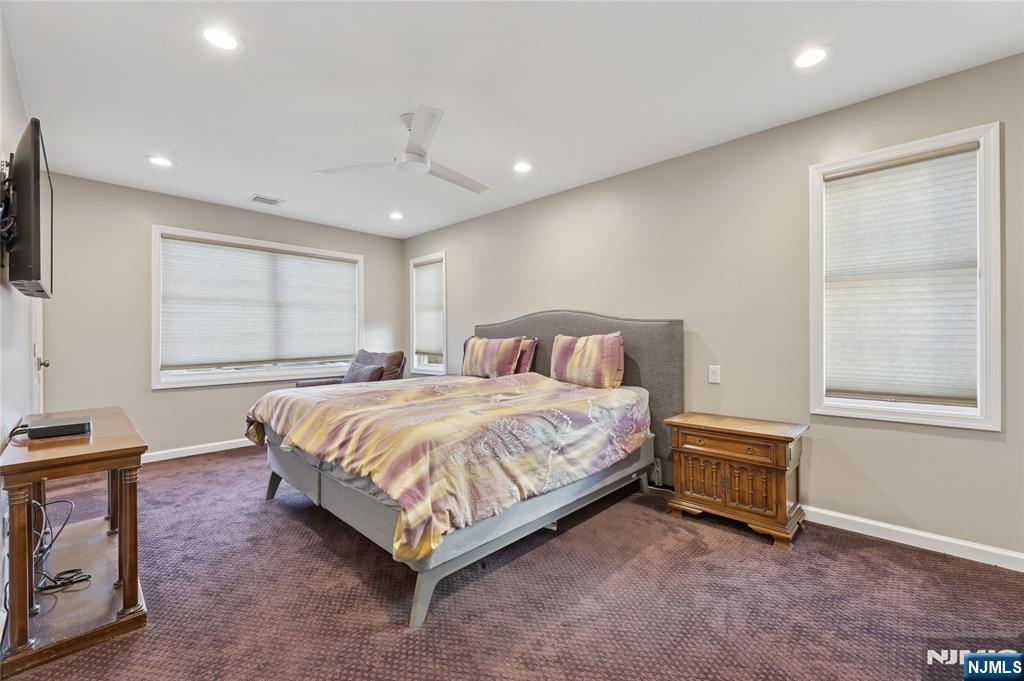 48 John Place Bergenfield, NJ 07621 - Photo 21 of 29