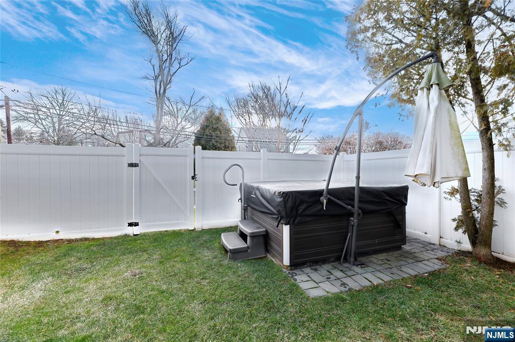 48 John Place Bergenfield, NJ 07621 - Photo 28 of 29