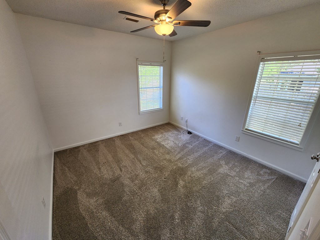4326 West Cook Road Dothan, AL 36301 - Photo 9 of 13