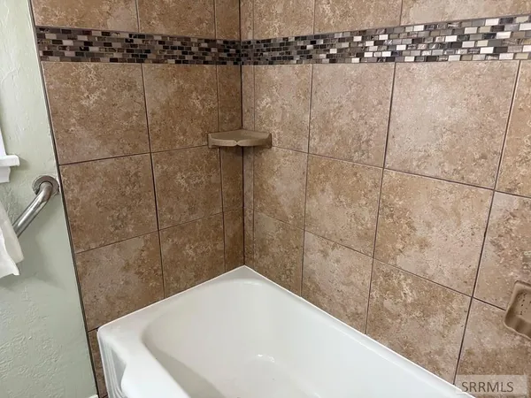 $295,000 | 74 North 3rd West, Rexburg, ID 83440