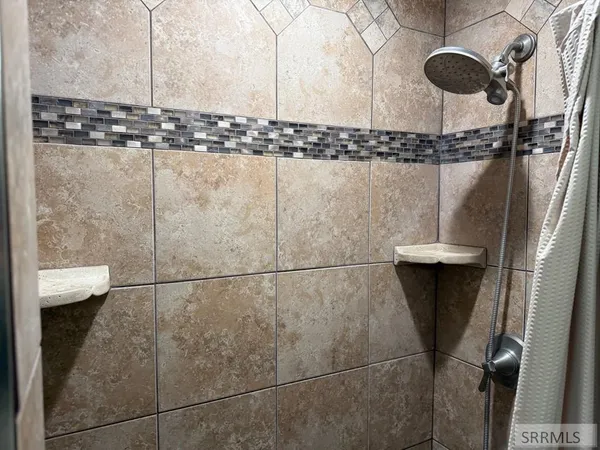 $310,000 | 74 North 3rd West, Rexburg, ID 83440