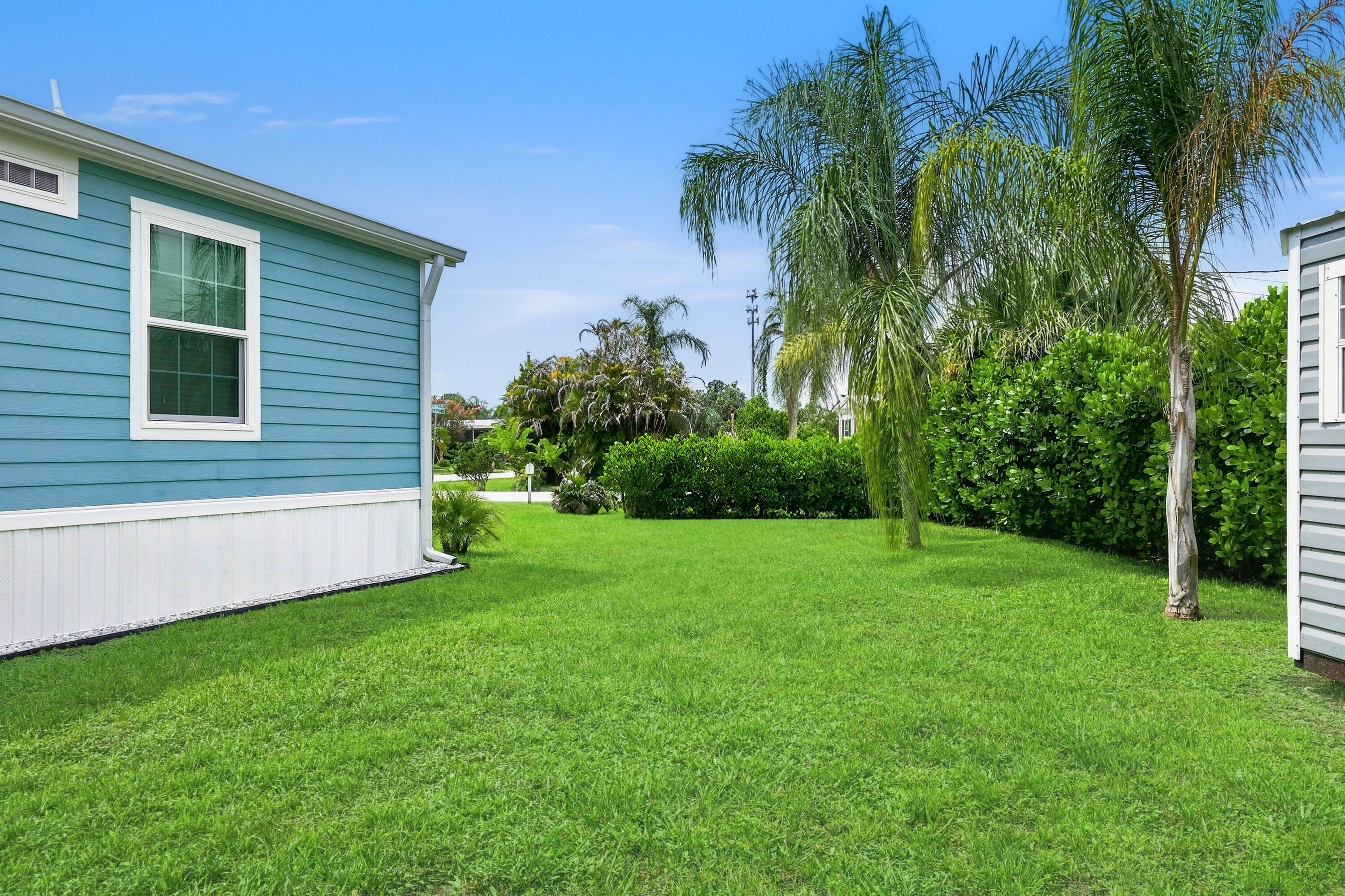 4675 Southeast Circle Way Stuart, FL 34997 - Photo 26 of 32 IMG_9931