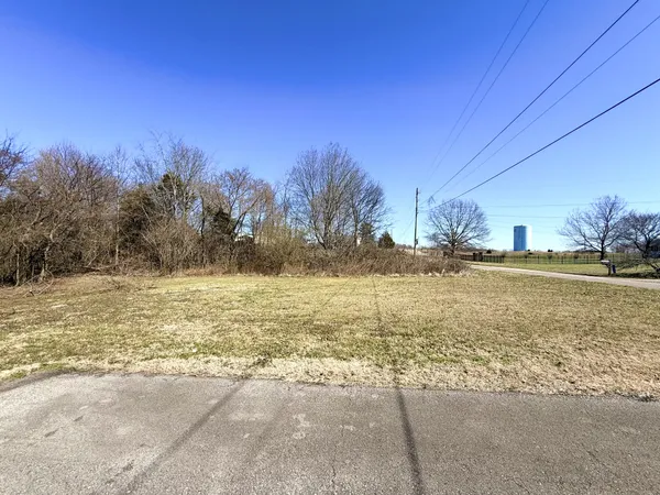 $1,500 | 2121 Bracey Circle, Unit B, Joelton, TN 37080