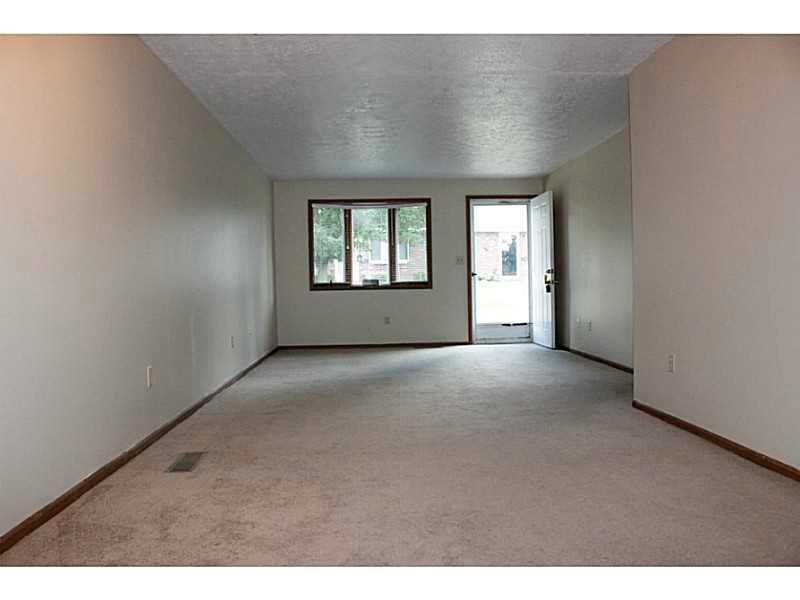 4539 Reno Lane Springfield, OH 45503 - Photo 5 of 13