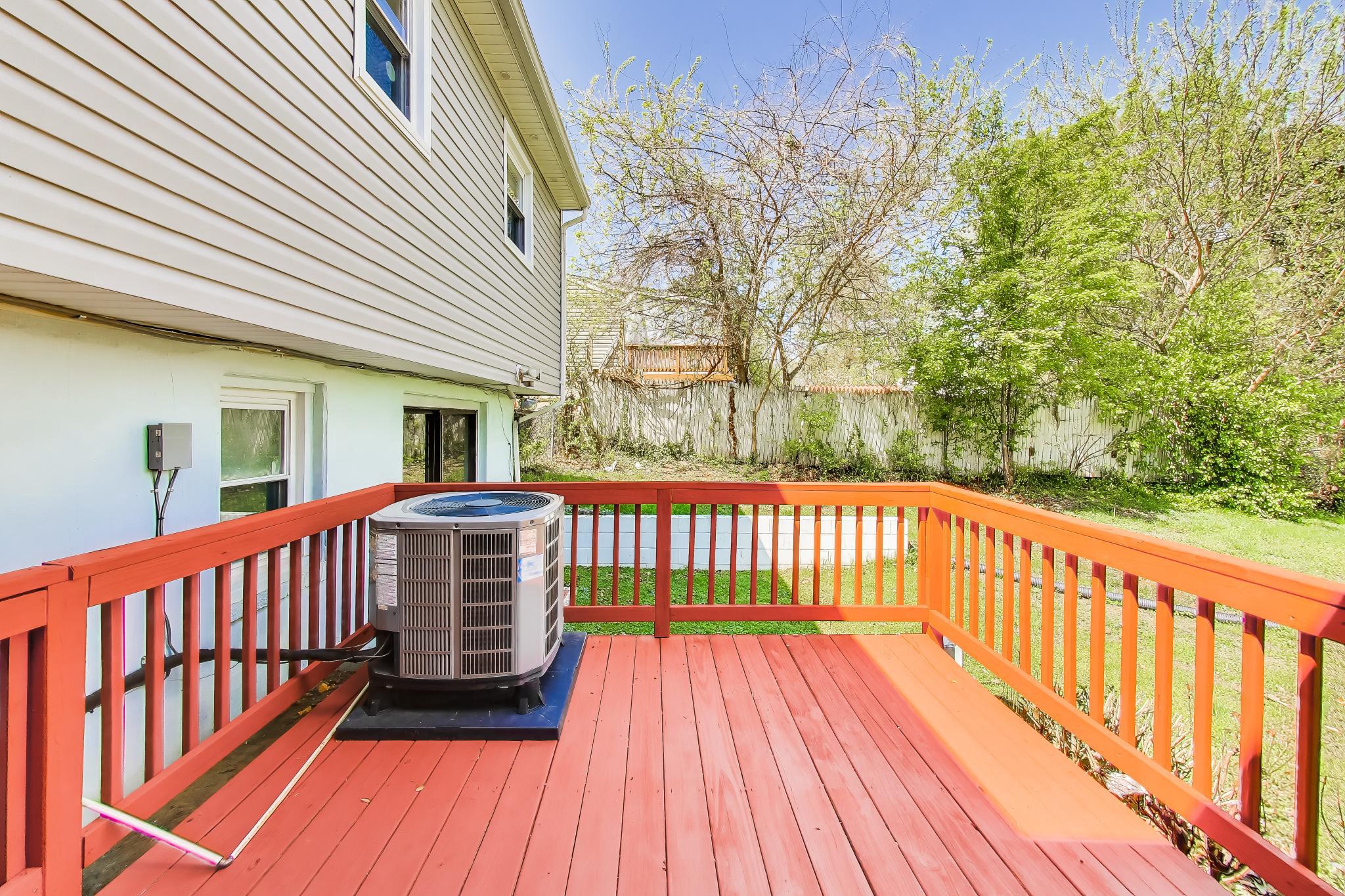 1304 Columbia Road Woodbridge, VA 22191 - Photo 33 of 50 Gallery Image 33