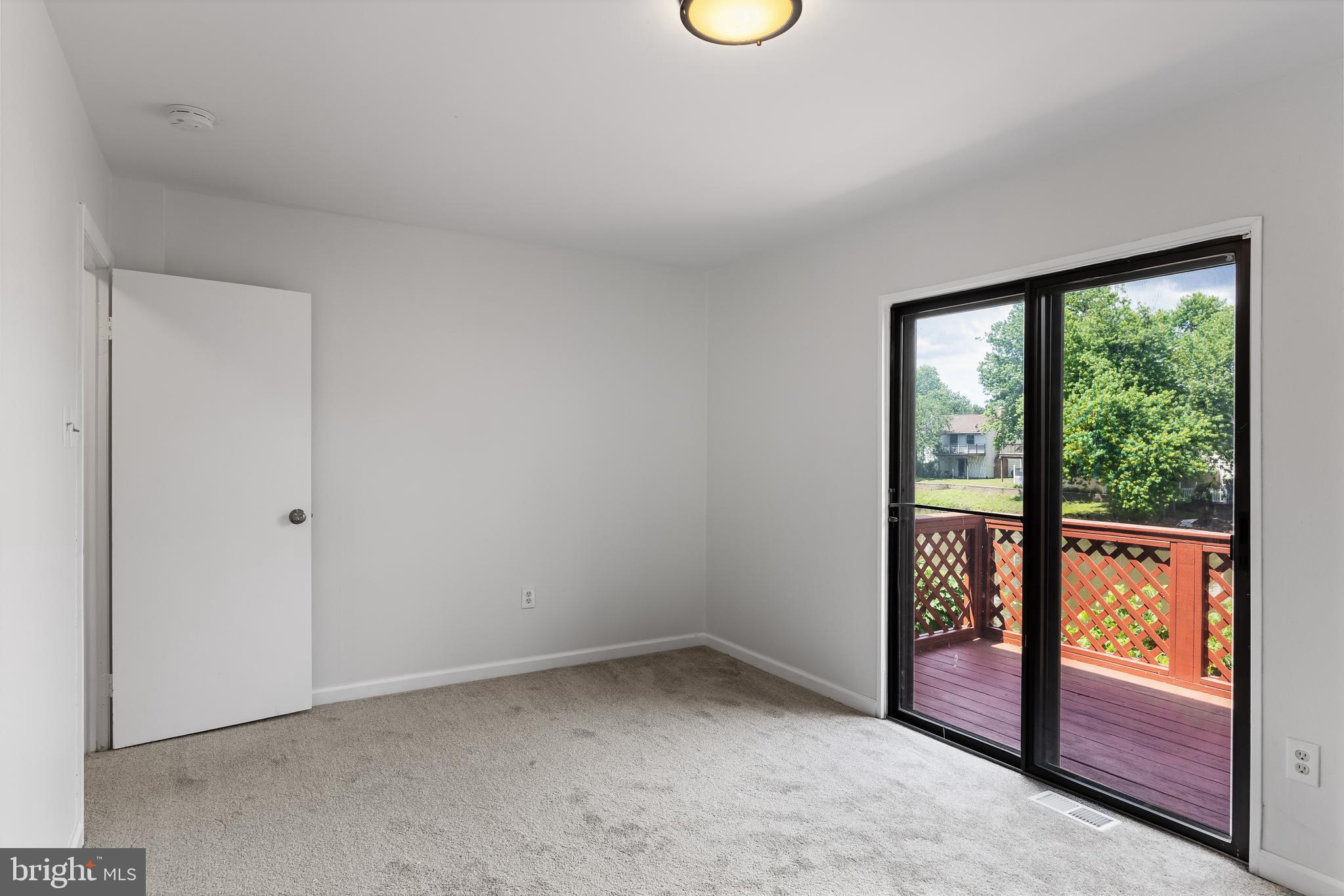 52 Via Cascata Drive Clementon, NJ 08021 - Photo 18 of 25