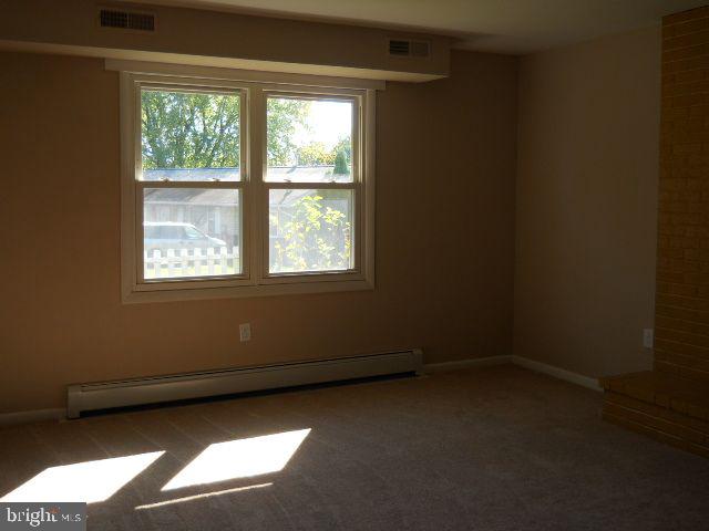 324 Clark Road Hershey, PA 17033 - Photo 5 of 15