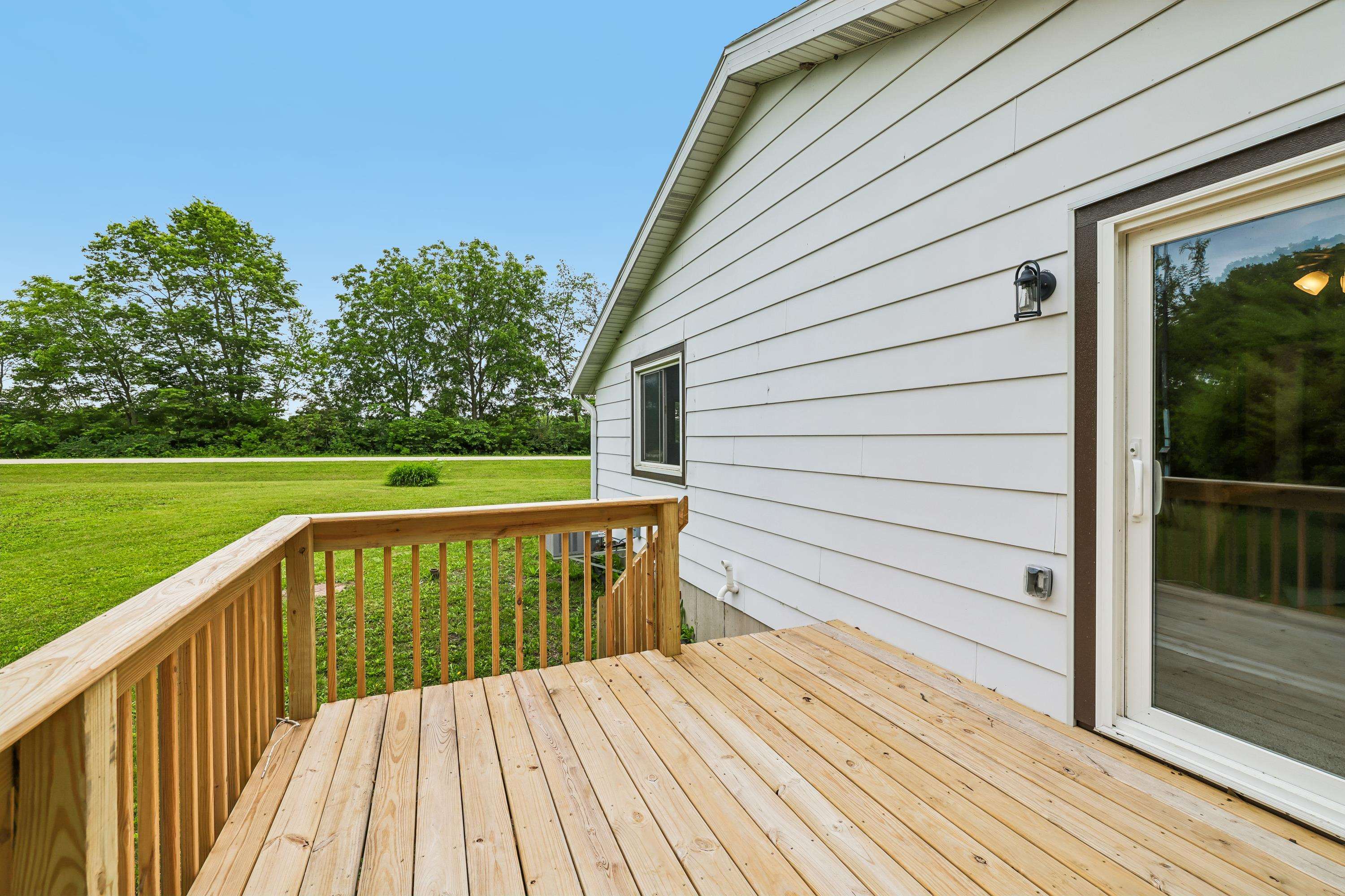 W1152 Fox Columbus, WI 53925 - Photo 25 of 68