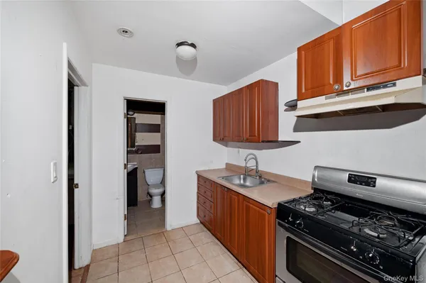 $459,950 | 99 Wilson Avenue, Amity Harbor, NY 11701