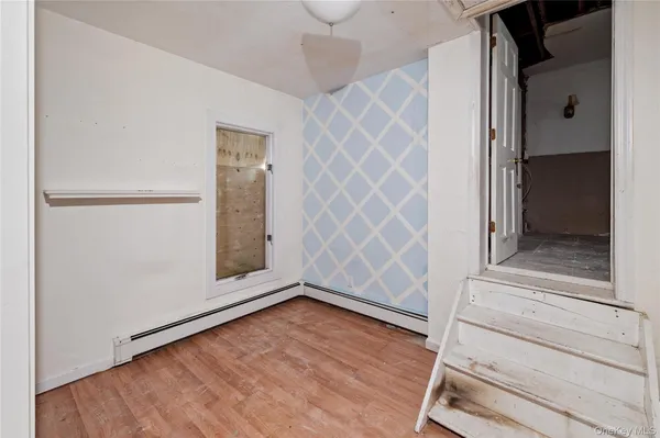 $459,950 | 99 Wilson Avenue, Amity Harbor, NY 11701