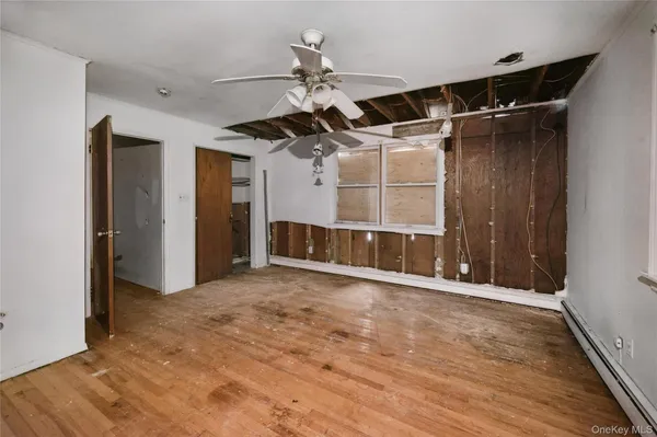 $459,950 | 99 Wilson Avenue, Amity Harbor, NY 11701